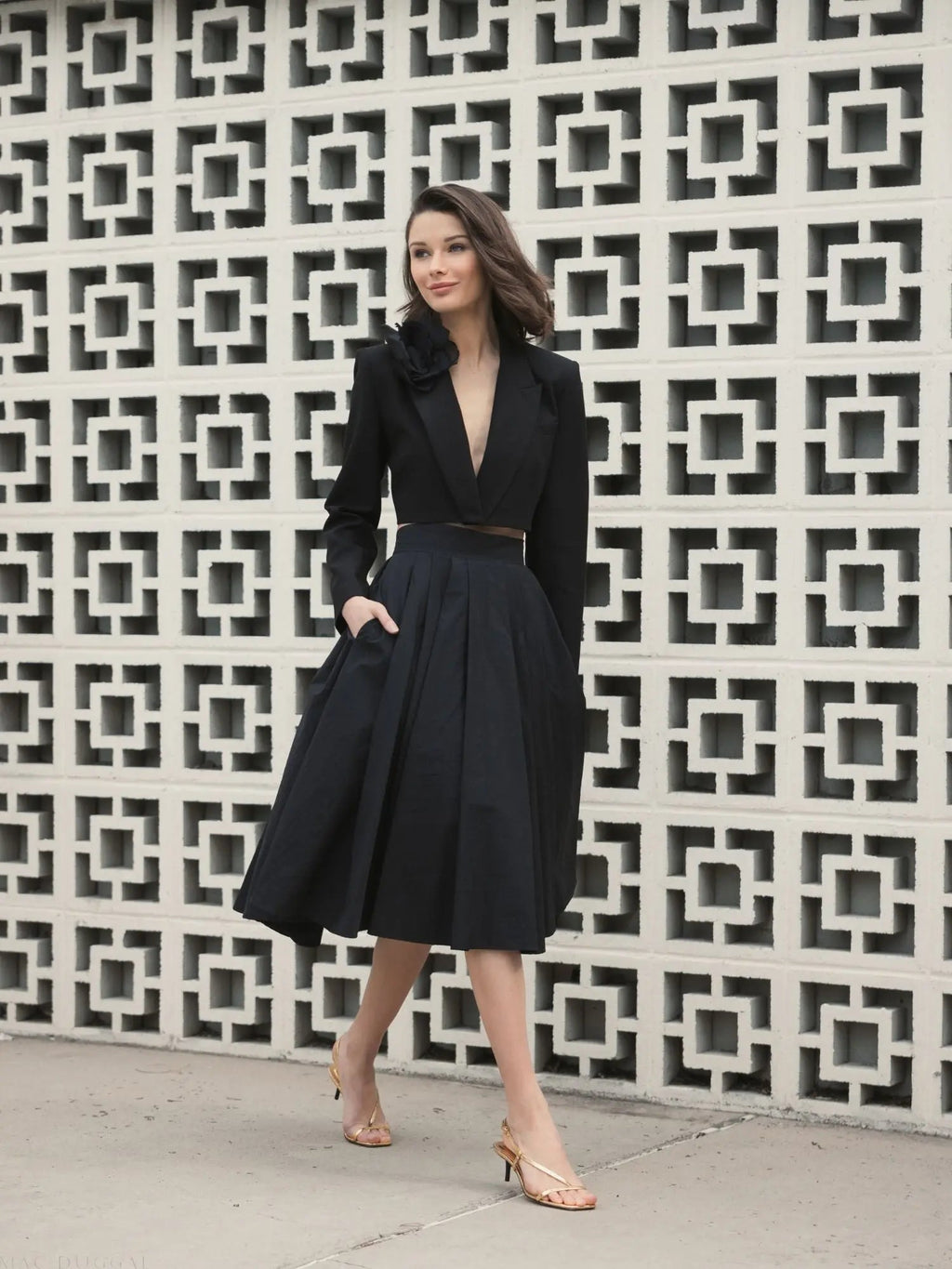 Black Notch Collar Crepe Cropped Tailored Blazer Jacket - Final Sale